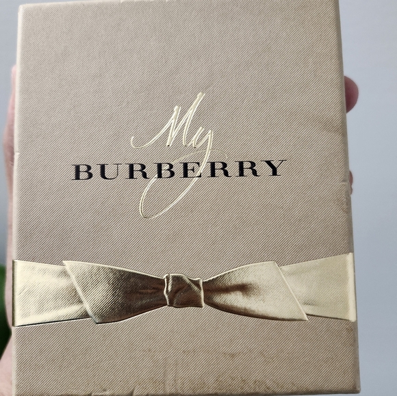 BURBERRY - Picture 4 of 8